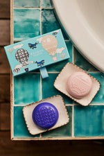 Load image into Gallery viewer, GIFT BOX SOAP PARIS/MANHATTAN